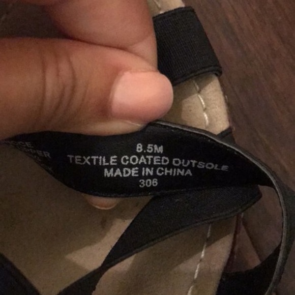 Steve Madden black wedge sandals, worn once! - Picture 3 of 5