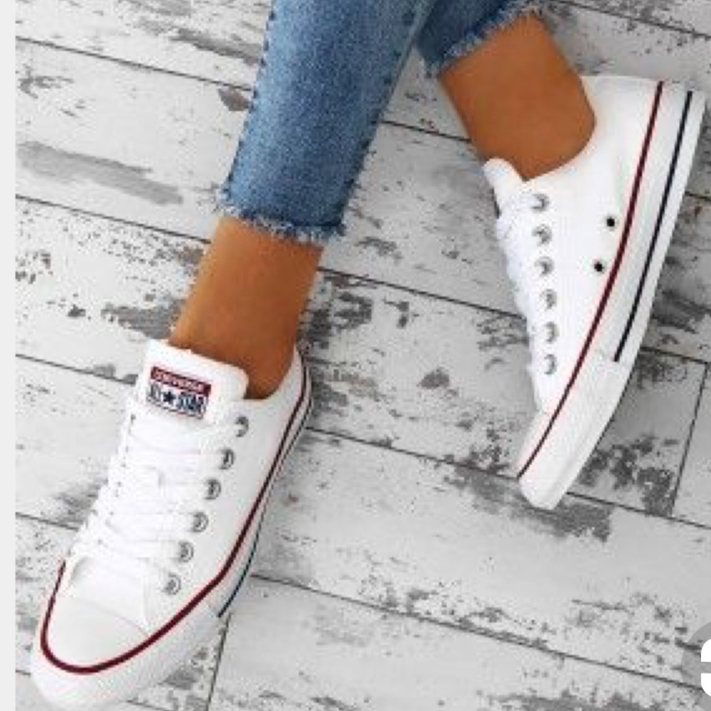 NWT Converse CT All Star White WMNS. AUTHENTIC