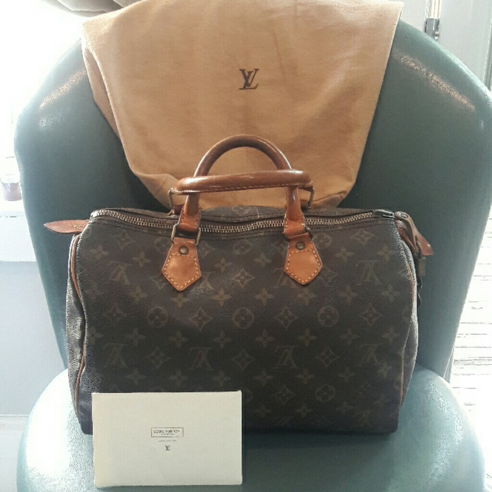Louis Vuitton Speedy 30