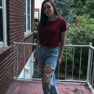 Meet your Posher, Alexis