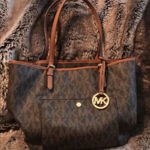 Michael Kors Tote