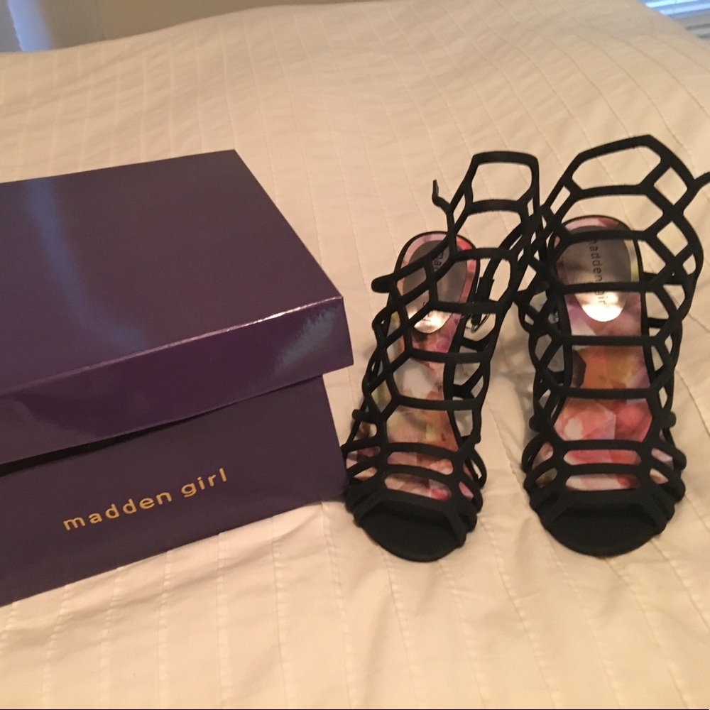 New never been worn black dress shoes