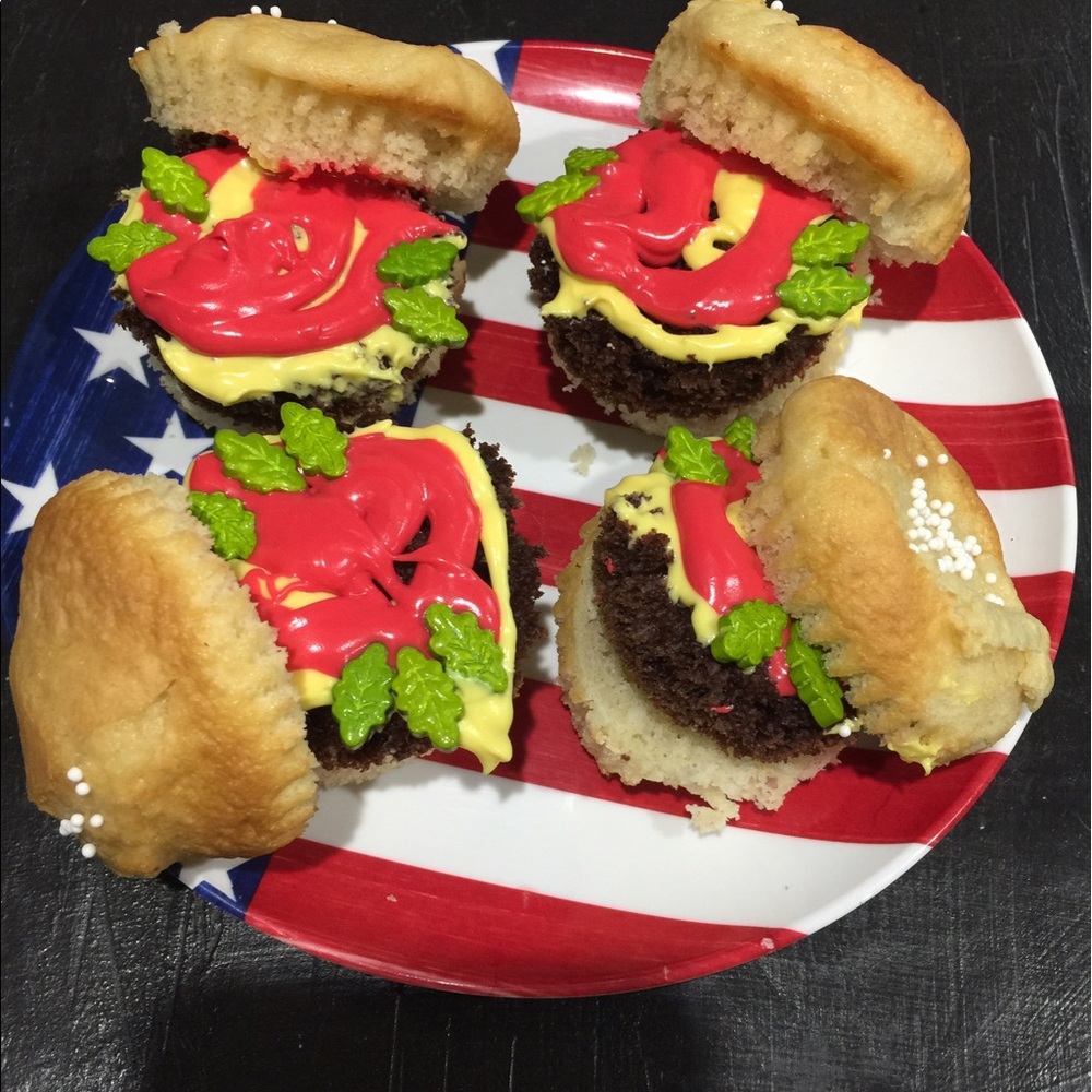 Meet your Posher, June