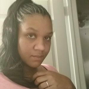 Meet your Posher, Lynette