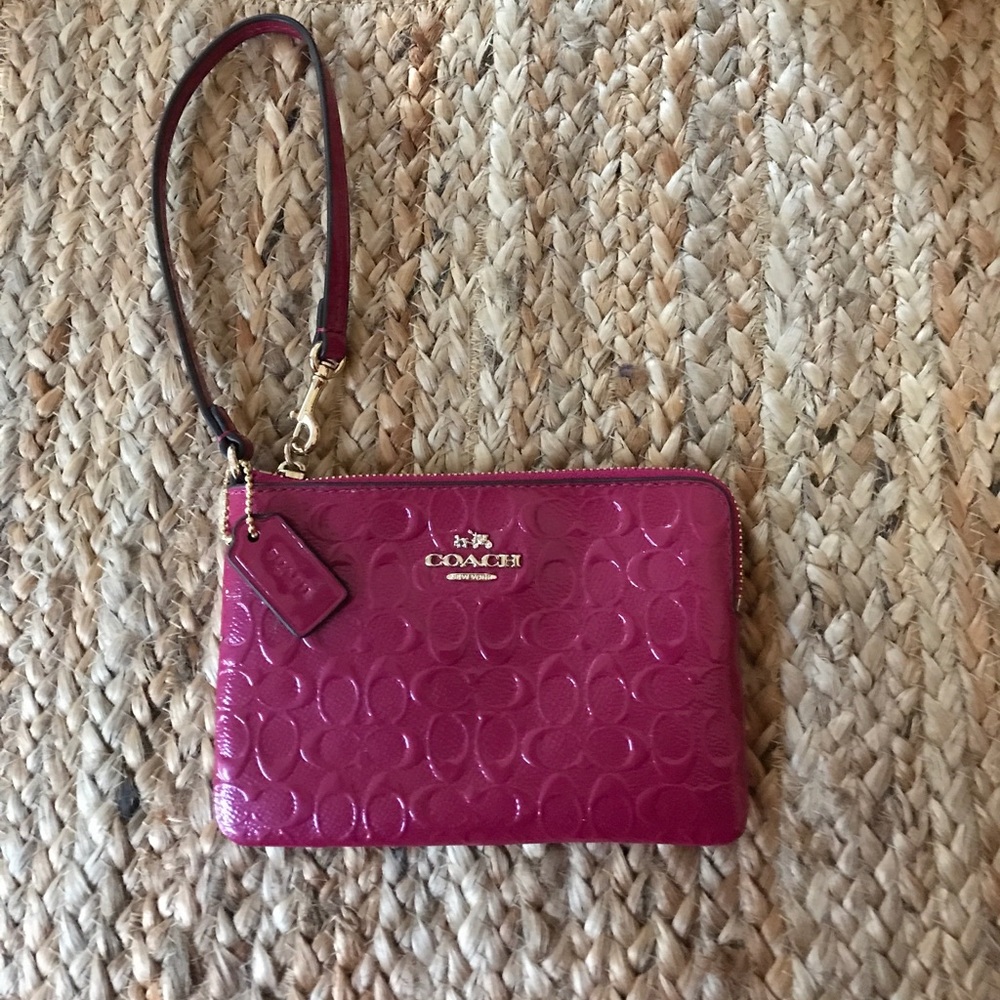 Coach Connor zip wristlet