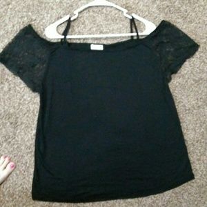 Cold shoulder black top NWOT