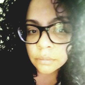 Meet your Posher, Monique