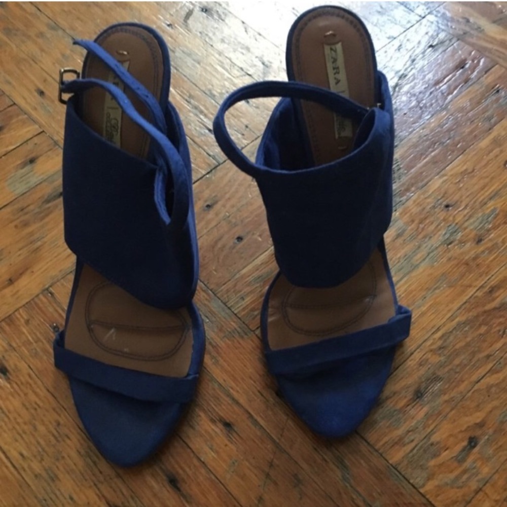 Blue suede shoes