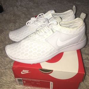 Platinum Nike Juvenate