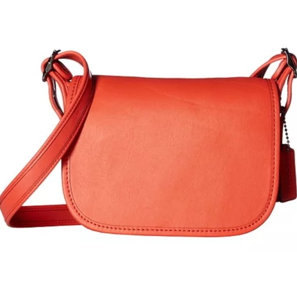 💰Coach Deep Coral Glovetanned Leather saddle bag - Picture 6 of 6