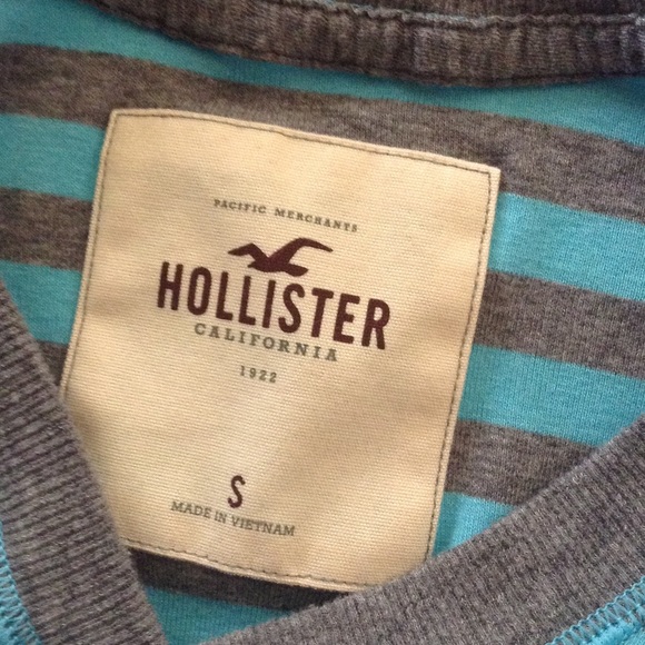 Hollister long sleeve tee - Picture 2 of 3