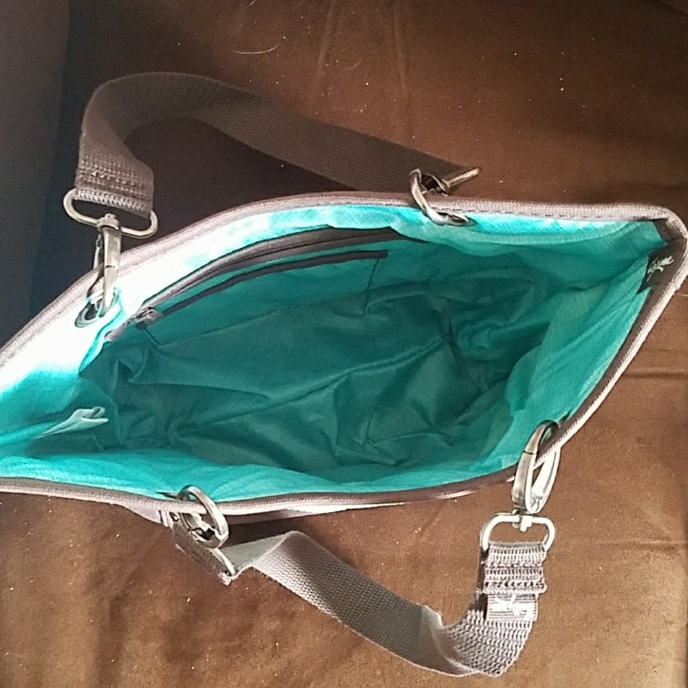 🌹Thirty one purse🌹 - Picture 3 of 5