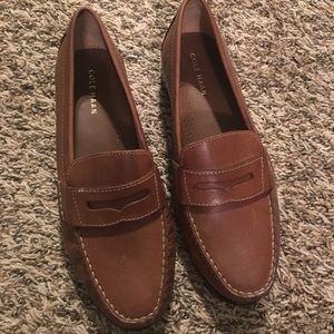 New Cole Haan brown loafers. Size 6.