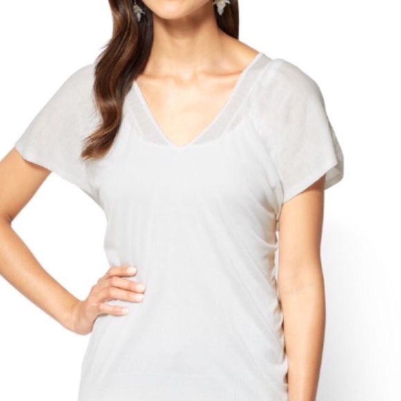 NWT New York & Company v-neck sweater - Picture 3 of 3