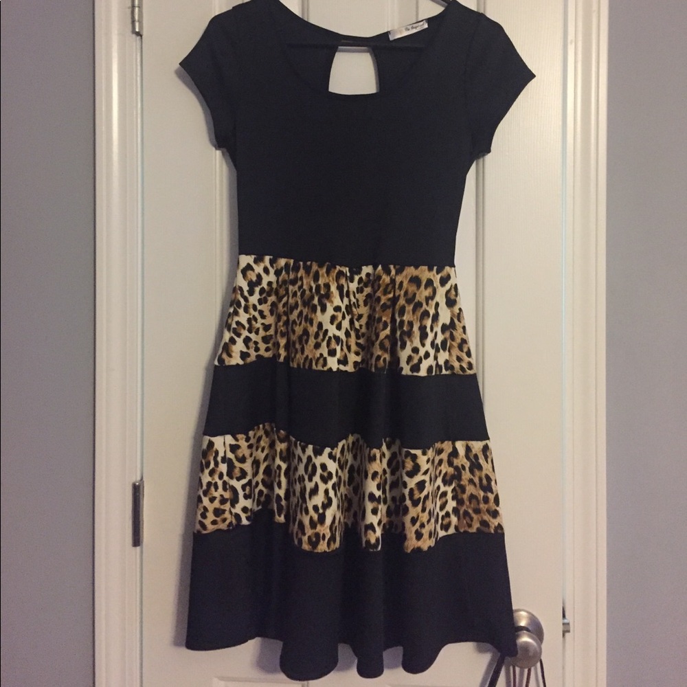 Leopard print black dress