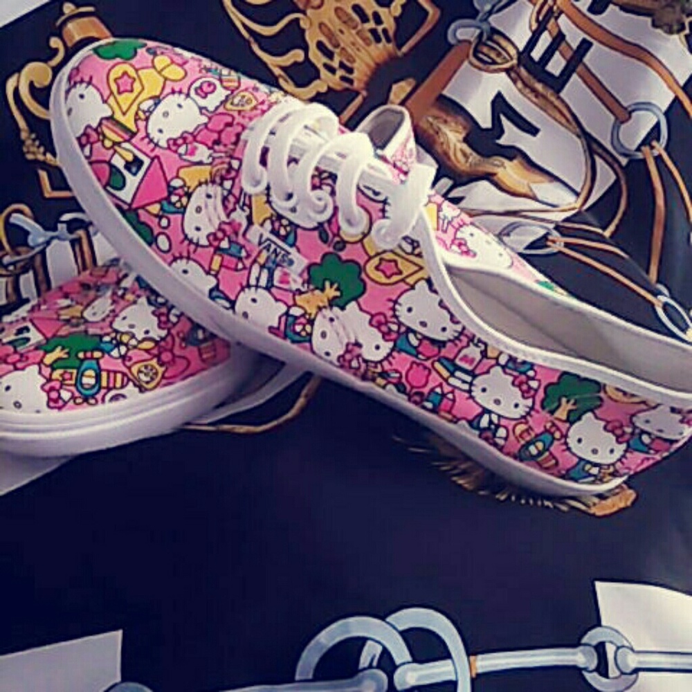 Hello kitty Vans