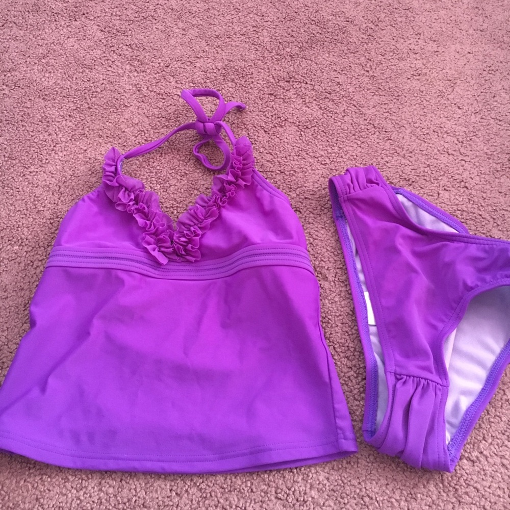 Girls size 6-6x Purple tankini.