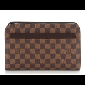 💟SOLD💟 Louis Vuitton DE Saint Louis Clutch