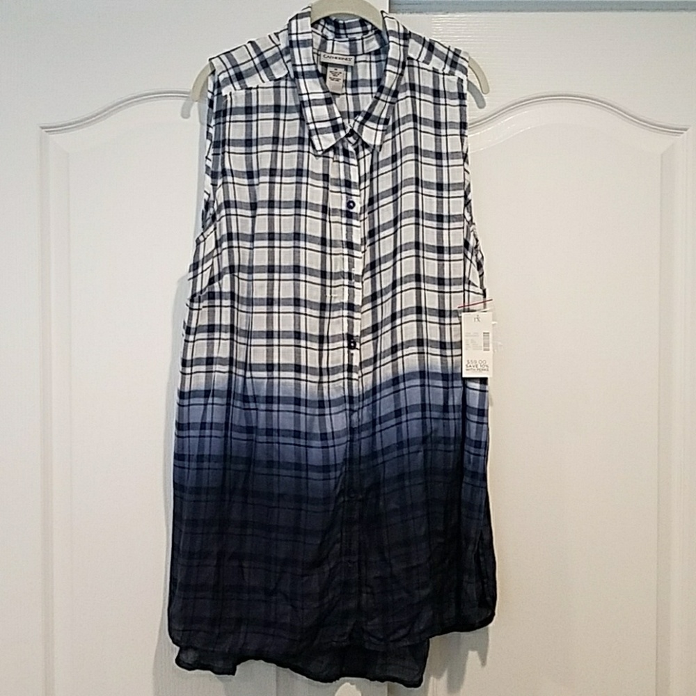 NWT! Catherine's Button down sleeveless tunic top.