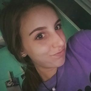 Meet your Posher, Hail