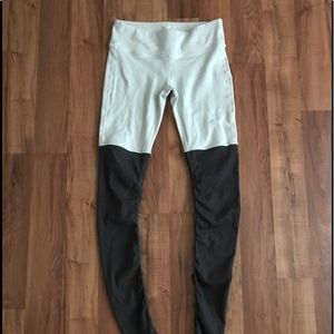 All Yoga Goddess Leggings M