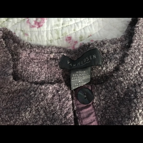 Cardigan. Button down - Picture 2 of 3