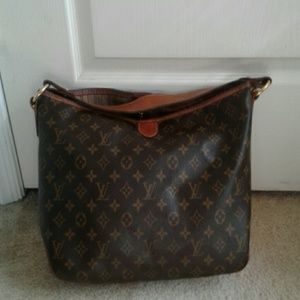 Louis Vuittion Delightful Handbag