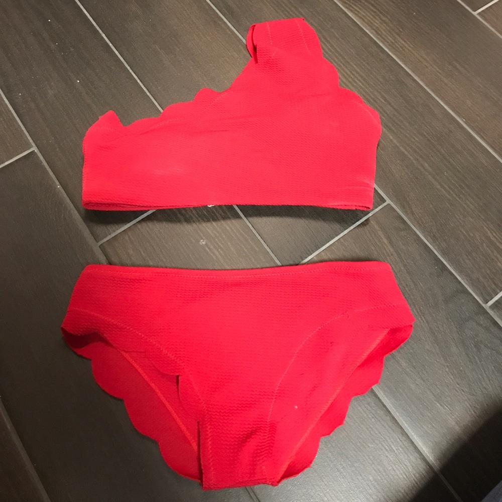 Red scallop bikini - never warn