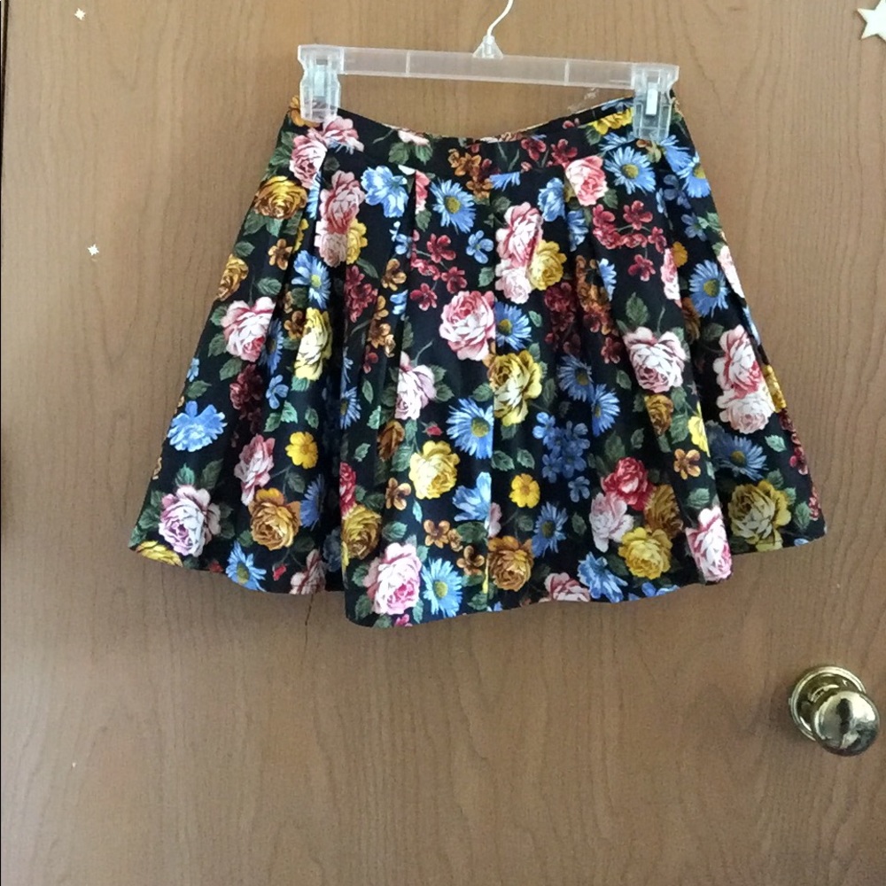 Floral circle skirt