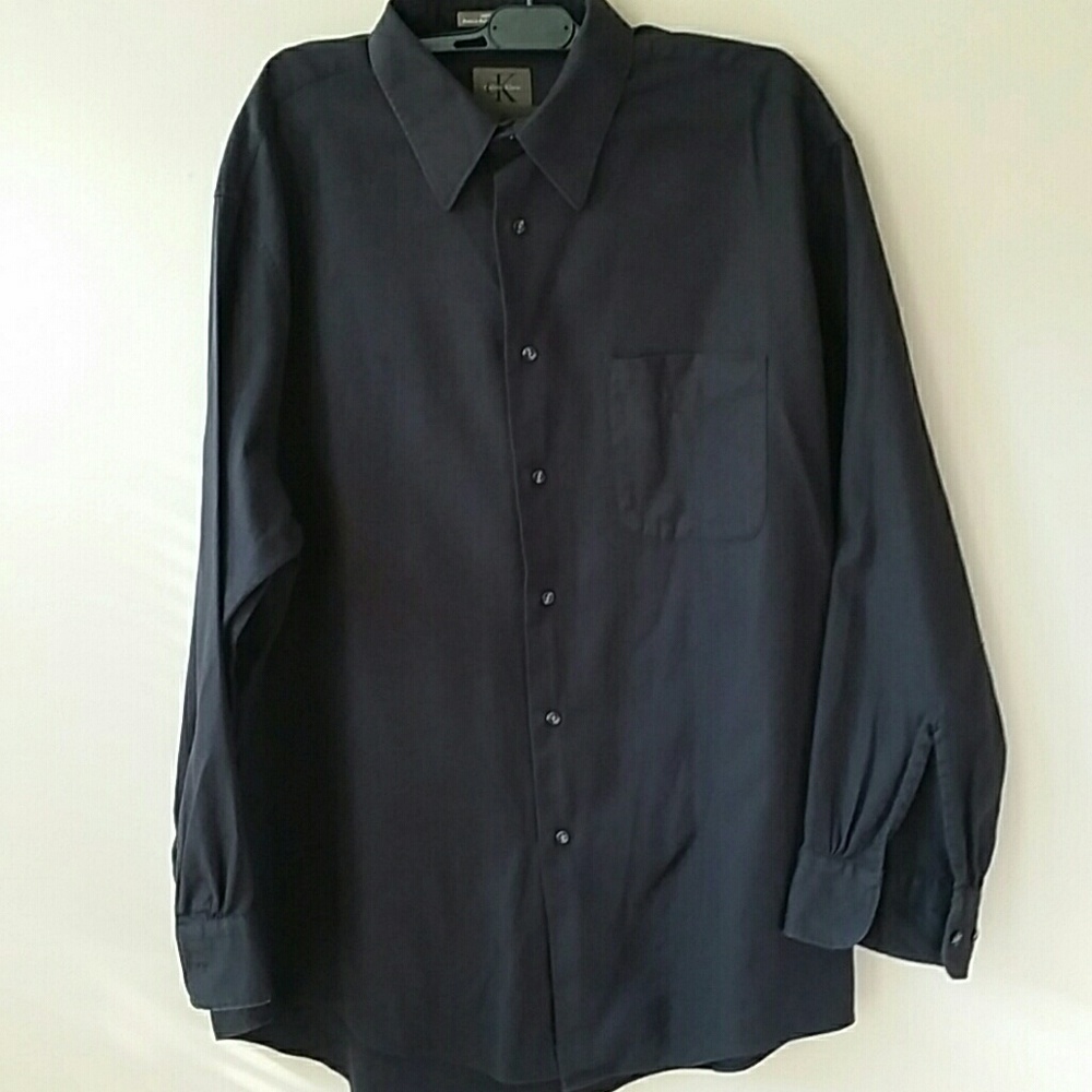 Cavin Klein mens shirts size 161/2 - 32 / 33 black
