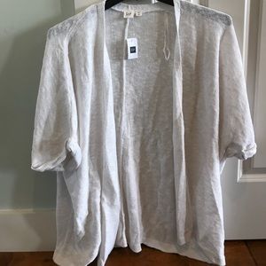 Gap relaxed half sleeve white cardigan NWT