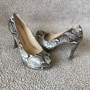 NWOT!!! High heels by Chinese Laundry