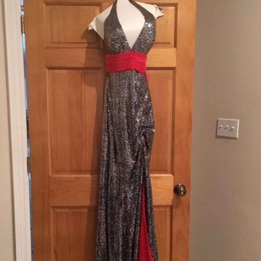 Night Moves Formal Gown