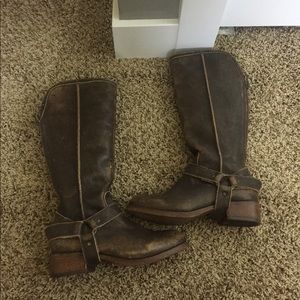 Distressed Leather  Corral Boots