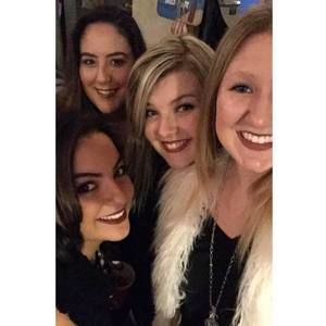 Meet your Posher, Katelyn