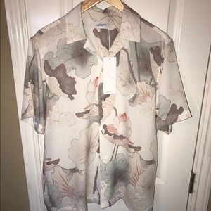 Saturday's NYC Candy Lotus Shirt