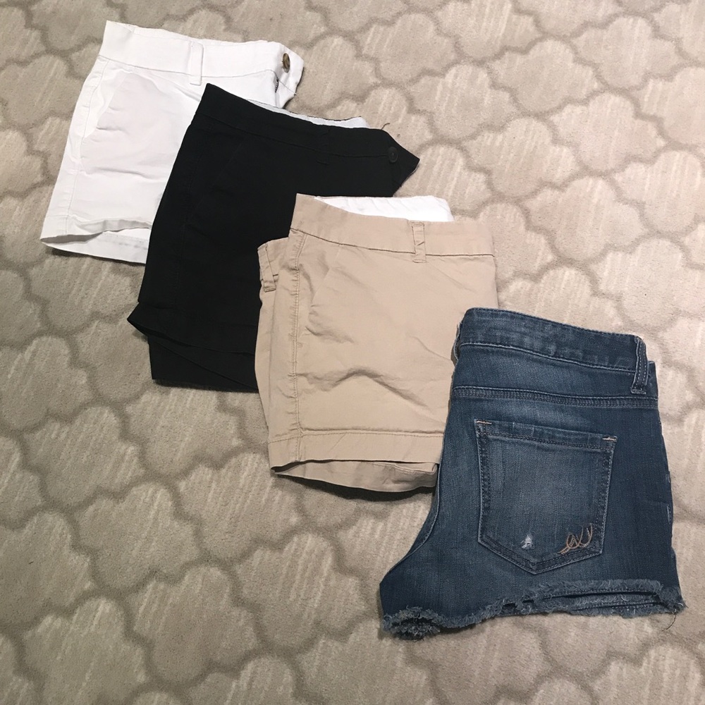Bundle of shorts