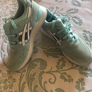 Asics Gel Lyte III baby blues