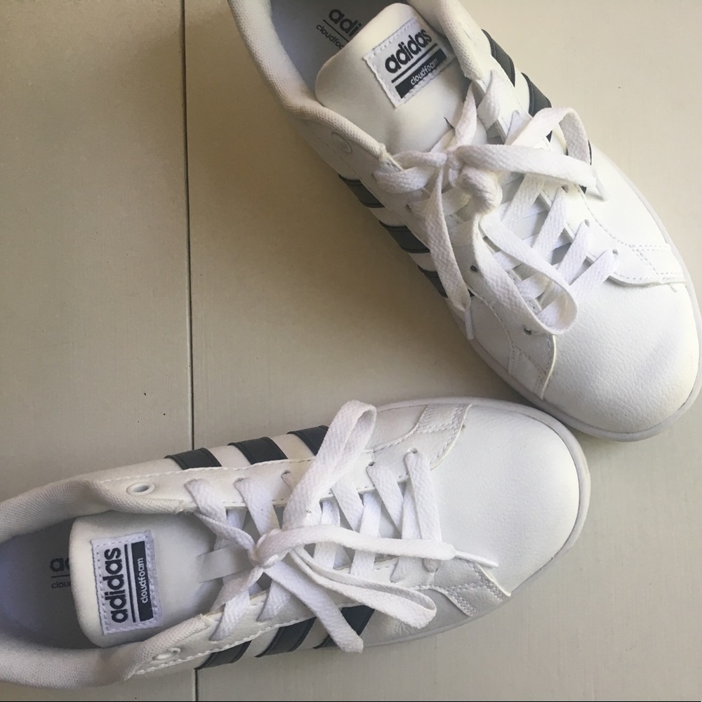 🇺🇸SALE!🇺🇸adidas sneakers