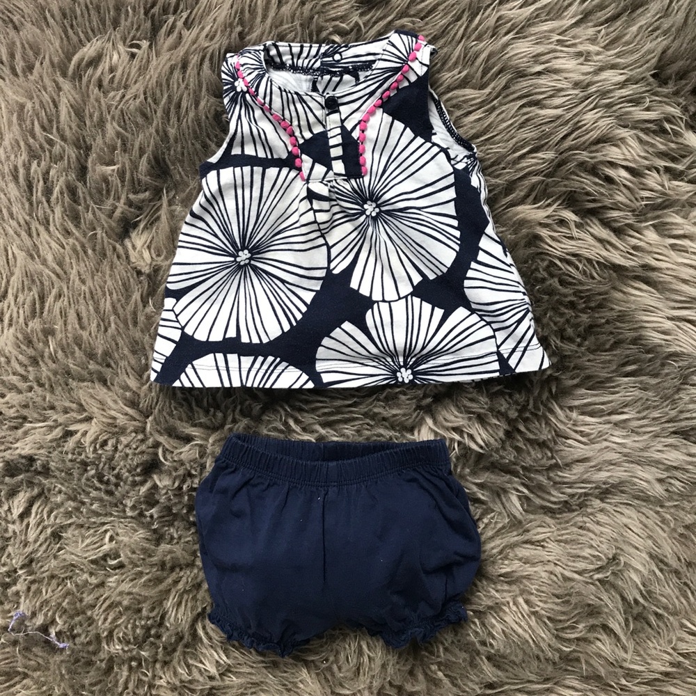 2 piece sleeveless bloomers size 6