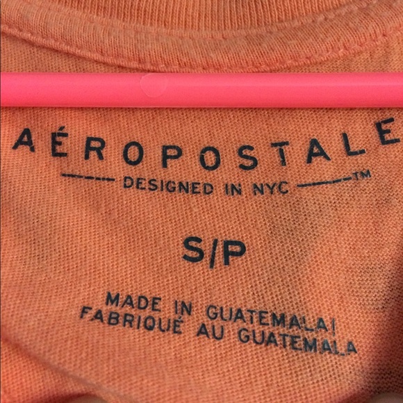 Aeropostale T-Shirt - Picture 3 of 4