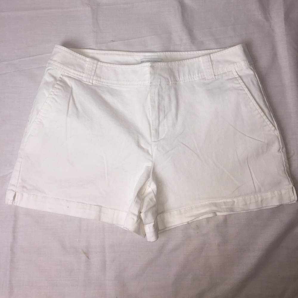 New York & Company white shorts