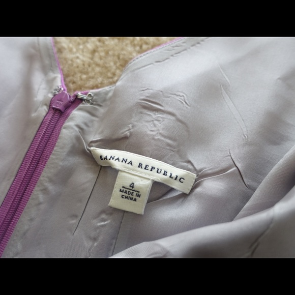 Banana Republic V-Neck Dress, Like New - Picture 6 of 7