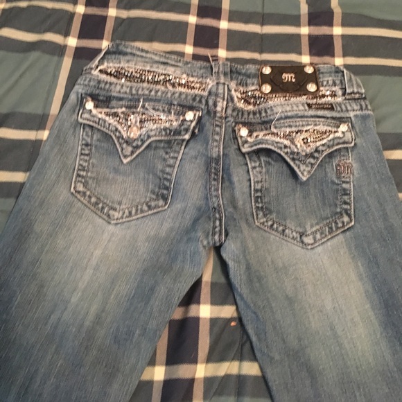 29 x 32 miss me - Picture 1 of 3