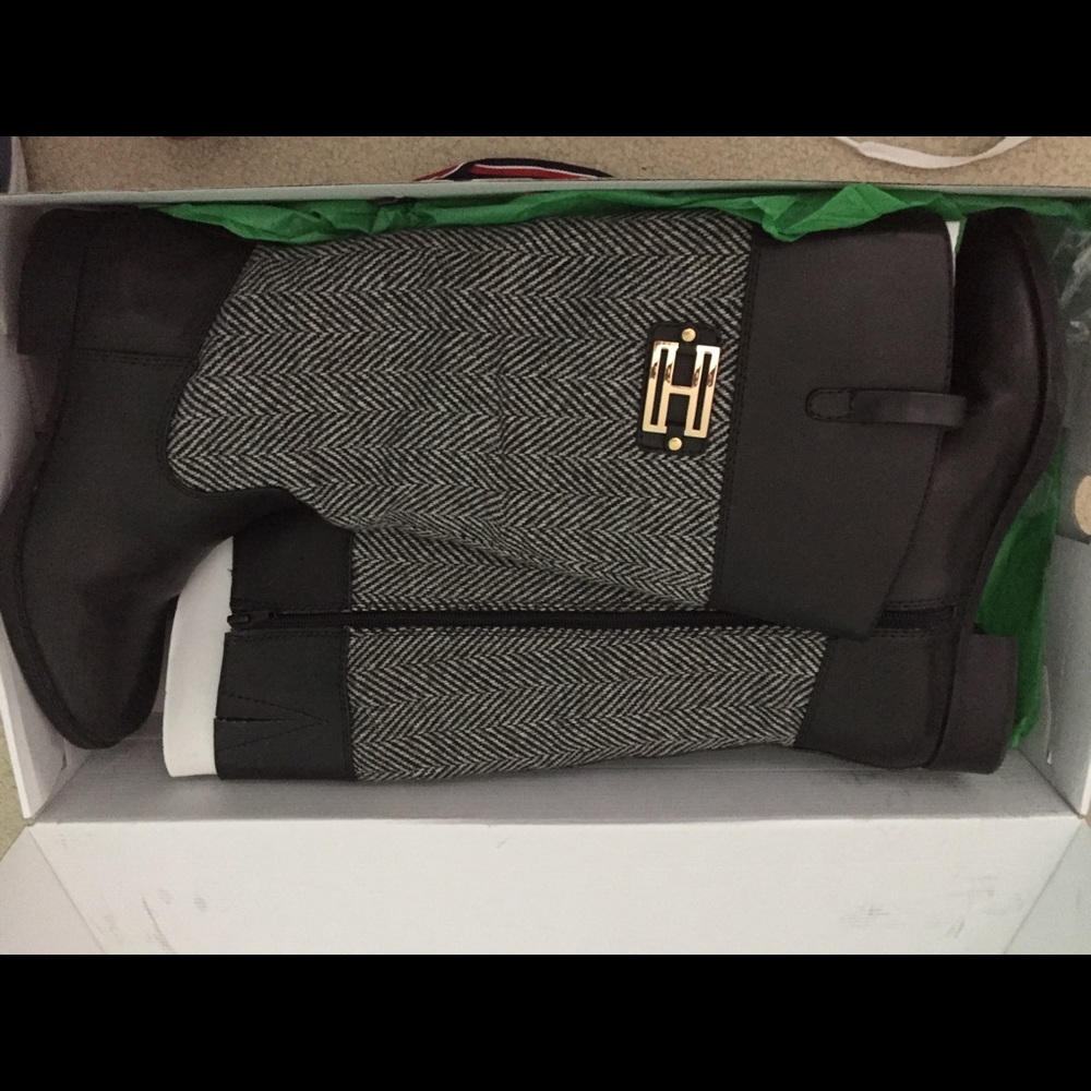 Tommy Hilfiger black riding boots
