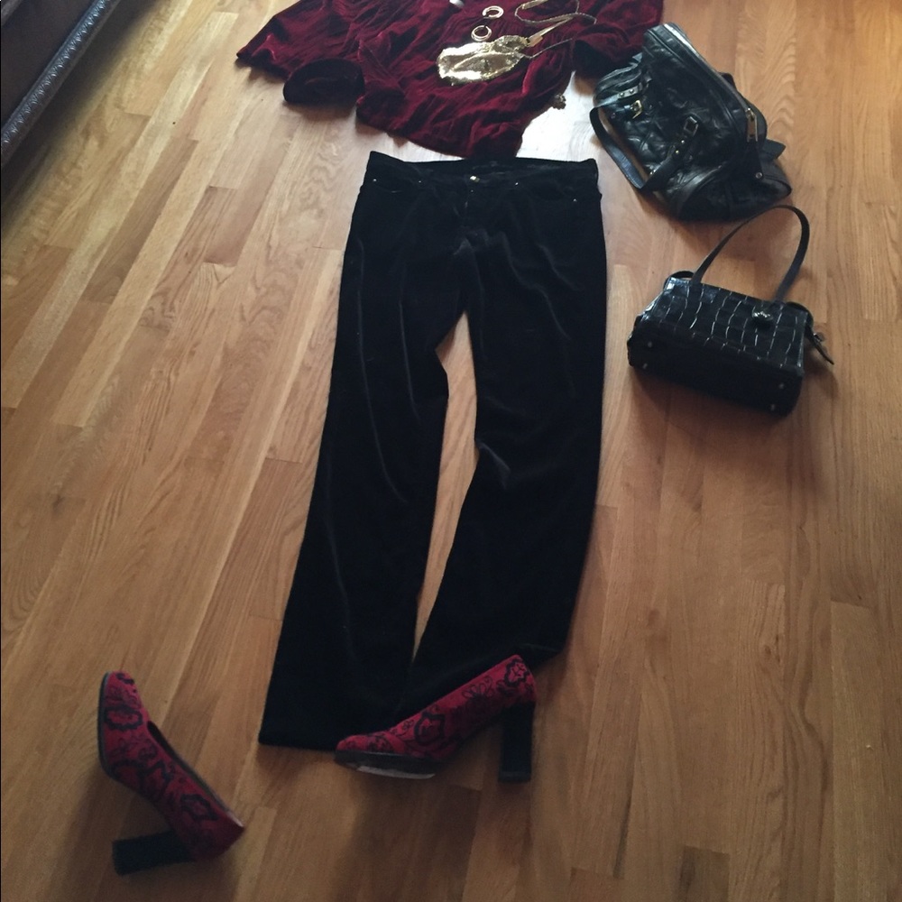 Gently worn jet black velvet seven pants.