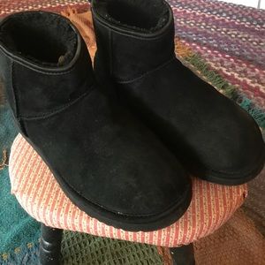 Women's authentic UGG ankle boots