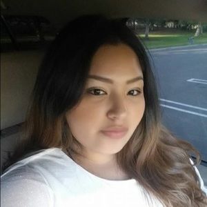 Meet your Posher, Carla