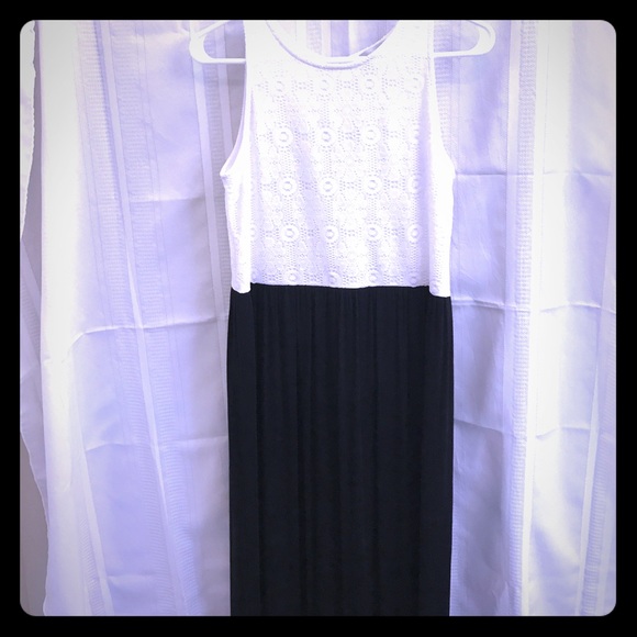 Maxi Dress - Picture 1 of 2