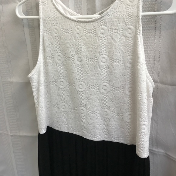 Maxi Dress - Picture 2 of 2